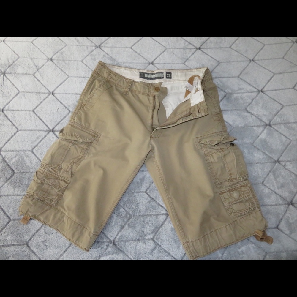 OLD NAVY CARGO SHORTS!